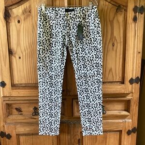 Juniors Mechanics by Zenana Black white cheetah print skinny jeans size L - NWT